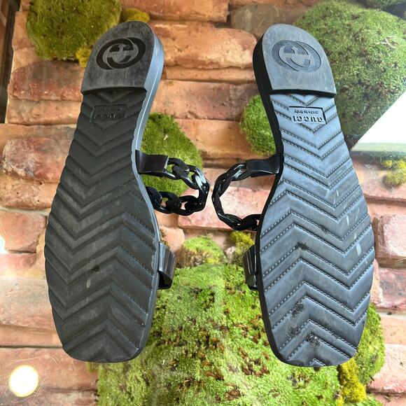 GUCCI Black Rubber Chain Flat Sandals SZ 40 (10US) - Picture 4 of 10